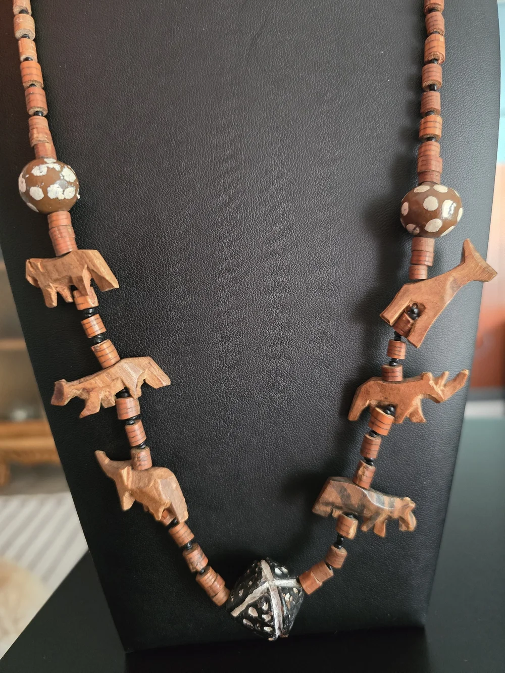 Carved Wood Animal Pendant Bead Necklace in Brown - Picture 2 of 6